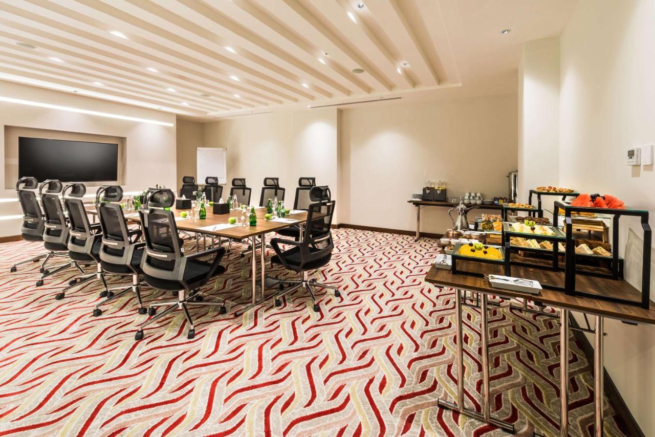 Best Western Plus Al Qurayyat City Center Dış mekan fotoğraf