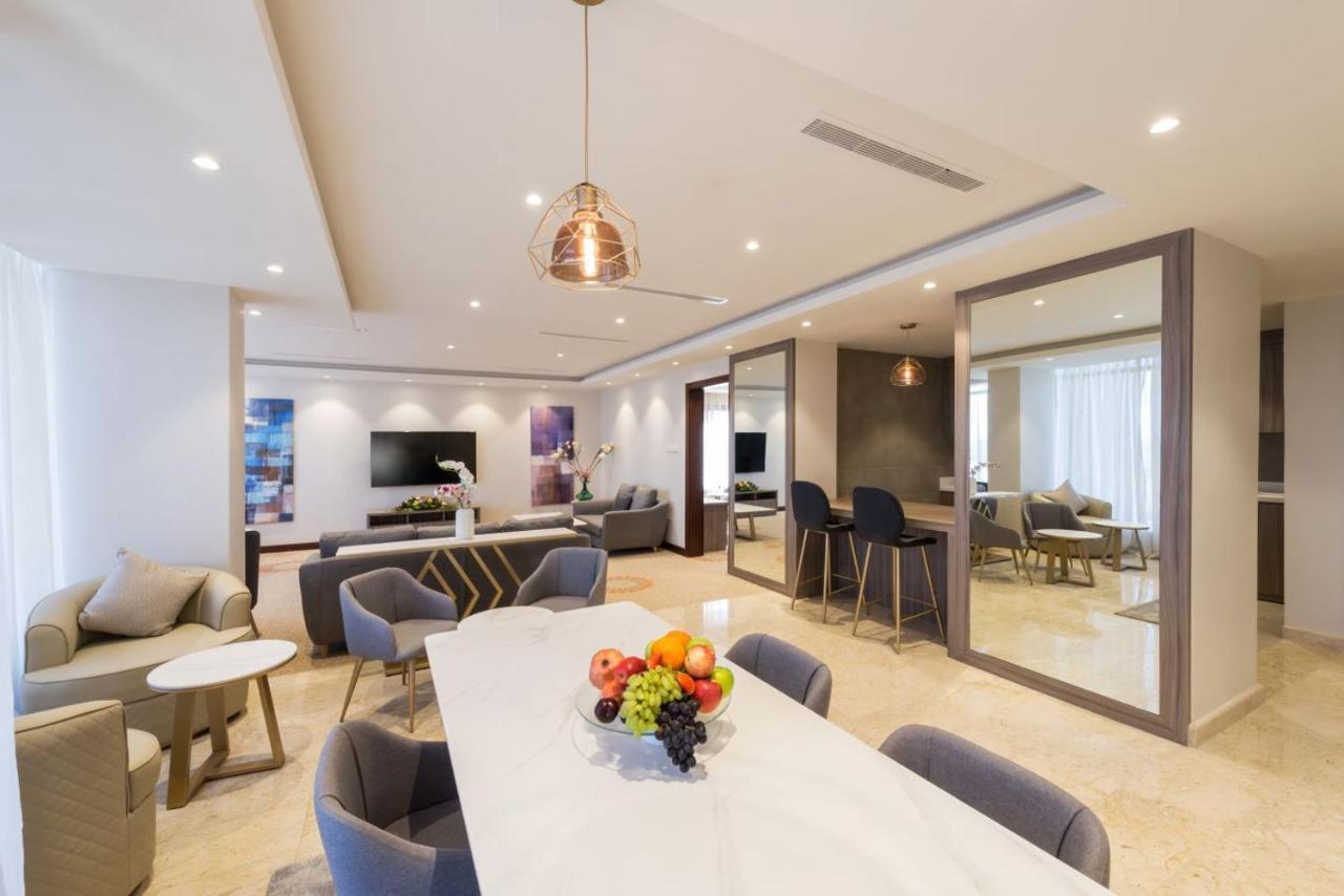Best Western Plus Al Qurayyat City Center Dış mekan fotoğraf