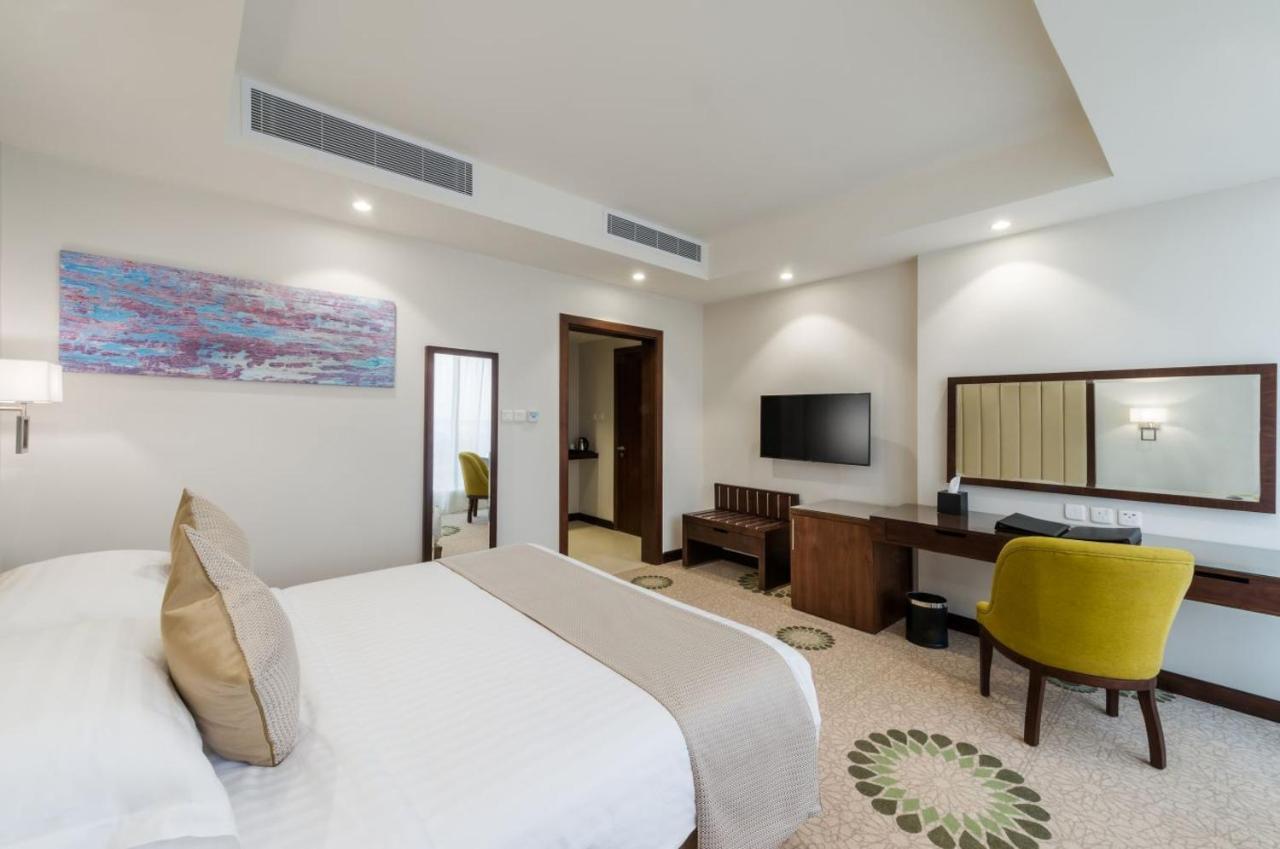 Best Western Plus Al Qurayyat City Center Dış mekan fotoğraf