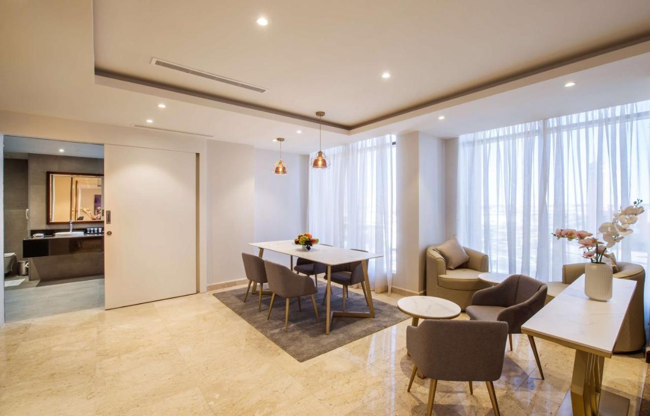 Best Western Plus Al Qurayyat City Center Dış mekan fotoğraf