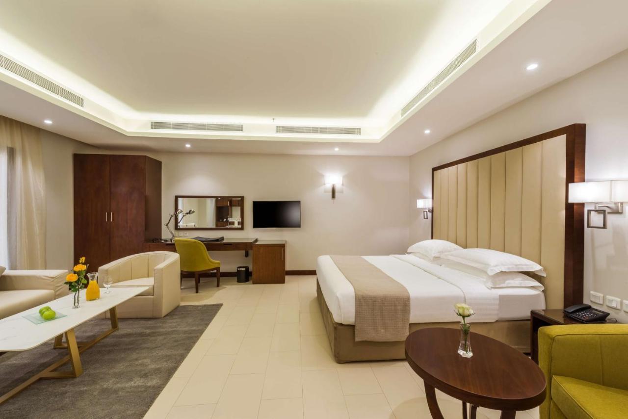 Best Western Plus Al Qurayyat City Center Dış mekan fotoğraf