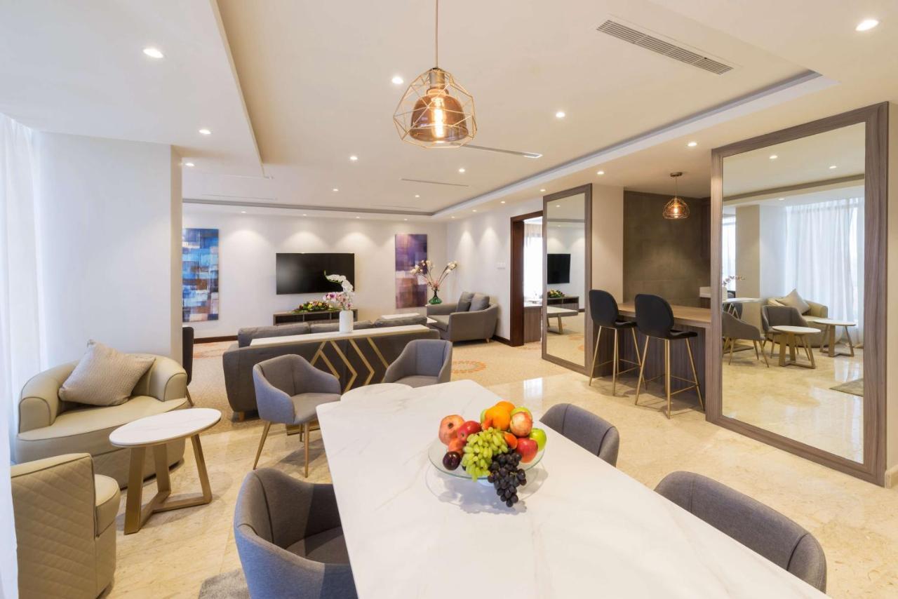 Best Western Plus Al Qurayyat City Center Dış mekan fotoğraf
